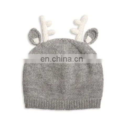2017 Autumn and Winter Warm Children's Hat Christmas Small Antlers Baby Knitted Caps photo-2