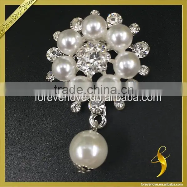 Vintage Pearl and Crystal Shoe Brooches Rhinestone Wedding Brooch for Sale FB-082 photo-2