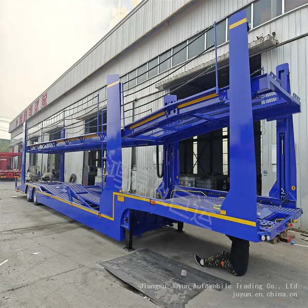 Russian Transport Vehicle Sedan SUV Transport Semi-trailer photo-2