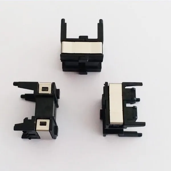 Common Mode Inductor Fixing Clip. SUS301 Material, Product Elasticity is Very Stable. We Can Develop Molds According to the Customer's Design. Fast Delivery Time and Good Service.