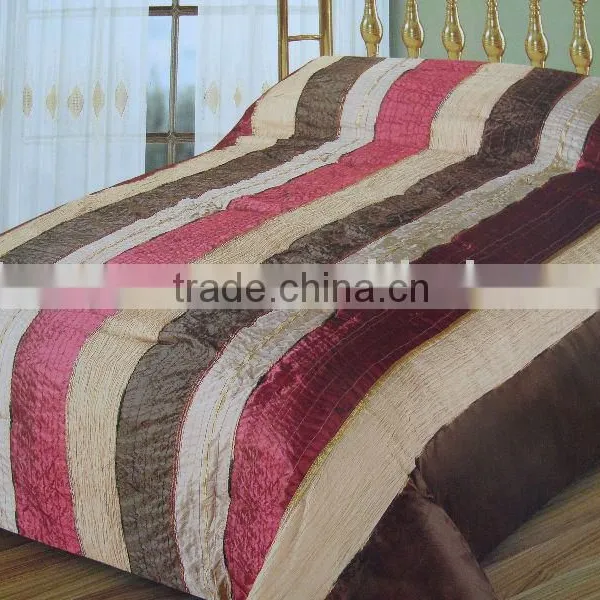 satin polyester comforter set