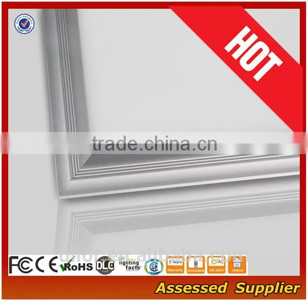 L5A-367TT High Brightness 40W Led Light Panel / Led Panel Light Price CE ROHS FCC DLC UL ERP TUV CERTIFICATION Led Panel Light photo-3