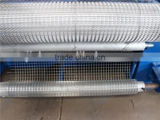High Quality Galvinzed Welded Mesh Roll Making Machine Factory photo-5