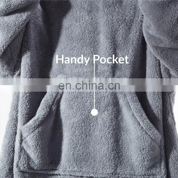 Versatile Microfiber Polyester Fabric Fluffy Lightweight Durable Wearable Sherpa Blanket photo-6