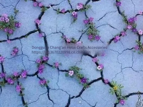 Crackle Paint With Strong Self-drying Crack Effect. This Product is Suitable for Special Coloring Effect Pigments for Crack Processes on Various Surfaces. photo-3