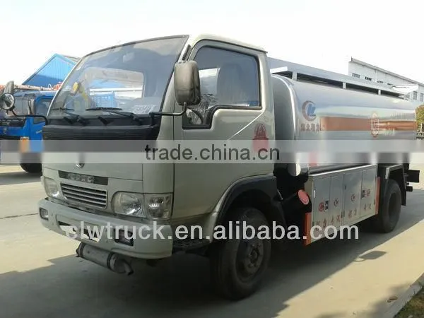 3000litres Dongfeng Mini Truck Fuel Tank Truck, 4x2 Fuel Oil Truck