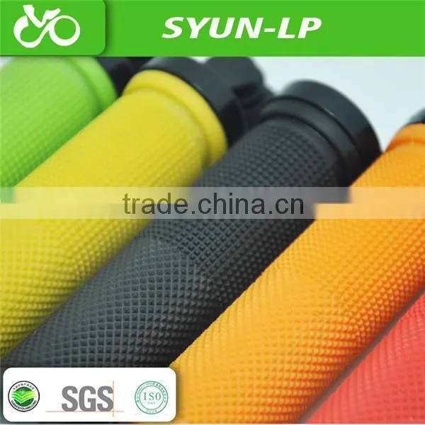 Custom OEM ODM Low Weight Road DH BMX MTB Lock Clamp Bicycle Handle Grips photo-5