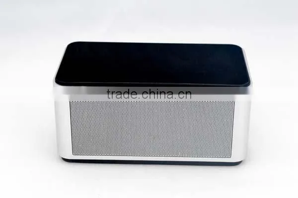 Hot Sell Private Mould Design 6W Active Bluetooth Speaker With Hands-free Function photo-4