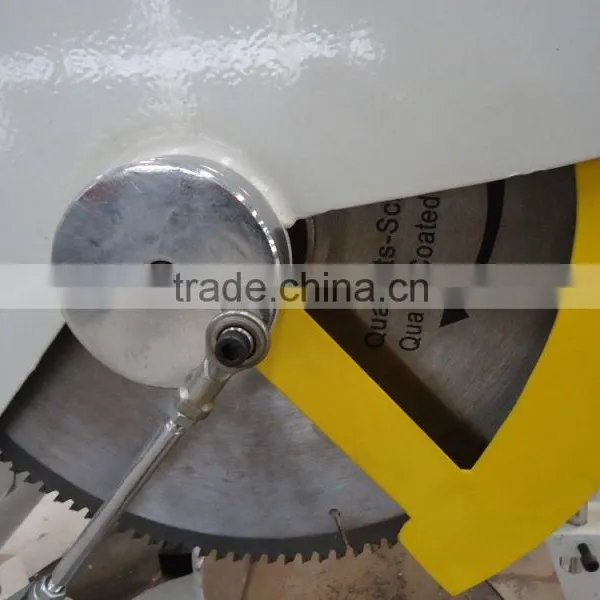 Plastic Window and Door Cutting Machine Double Head photo-4
