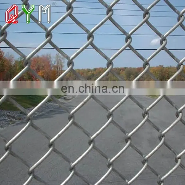 Galvanized Diamond Mesh Wire Fence Chain Link Fence Price photo-2