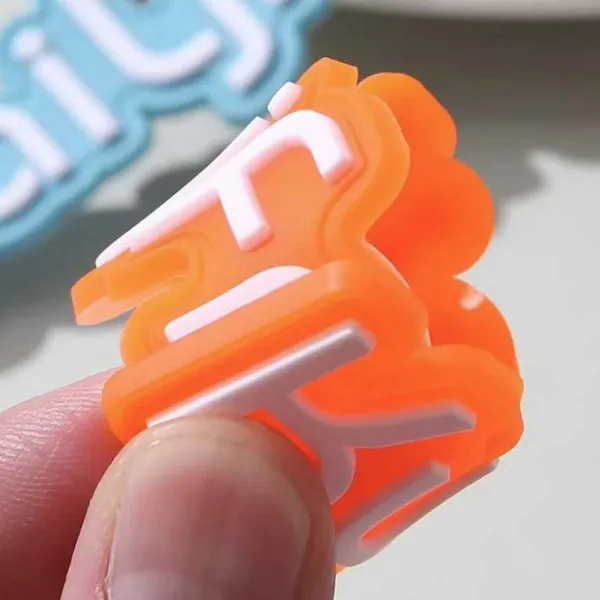 Umweltfreundliche OEM-PVC-Tags für den Einsatz an verschiedenen Anlässen