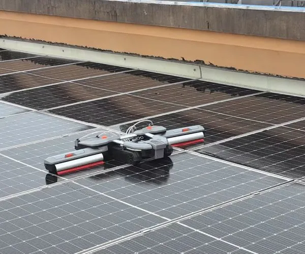 Automatic Solar Panel Clean Robot photo-3
