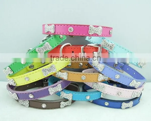 Pet Collar Manufacturers Selling Crystal Bone Decoration Dog Collar photo-3