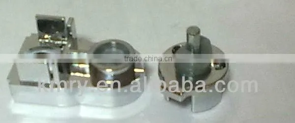Folding Hinges Open Style Bathtub Shower Screen (KD3201) photo-4