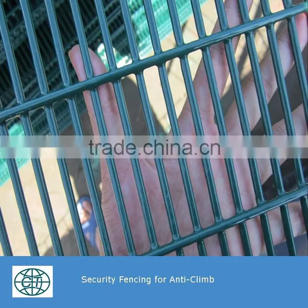 PVC Coated 358 Security Welded Mesh Fencing For Prison Protection photo-3