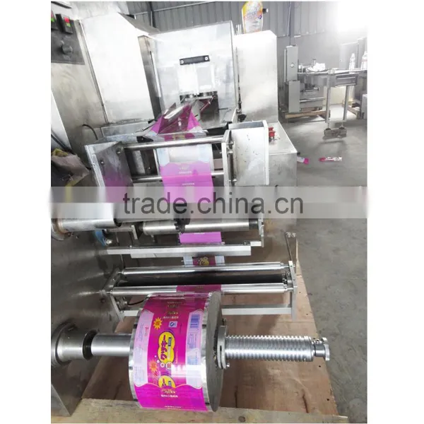 Multi-Function Wet Towel Packing Machine photo-3