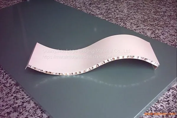 Quality Honeycomb Aluminium Composite Wall Panels photo-3