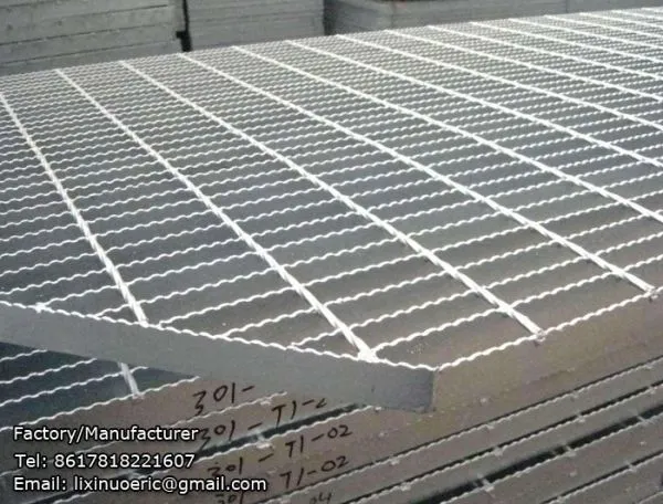 Durable Galvanized Flooring Grating Steel Frame Grate photo-3