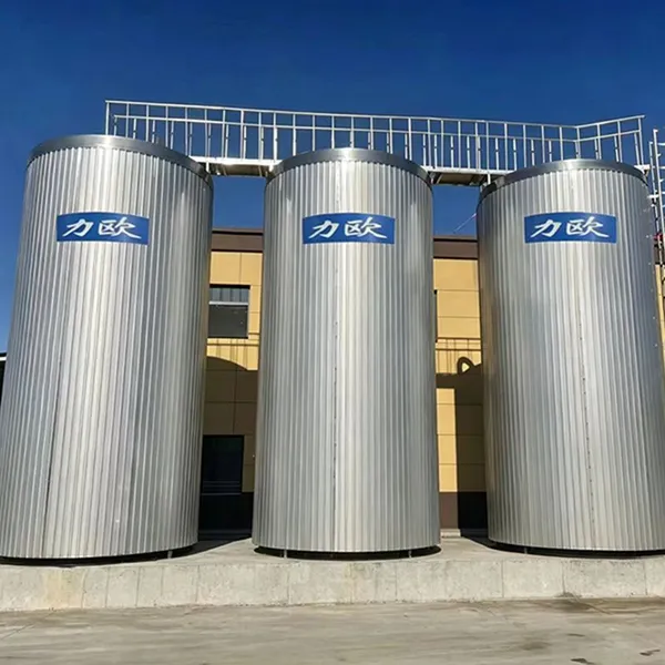 Outdoor Vertical Milk Silo Low Temperature Raw Milk Storage Tank With CIP Cleaning System