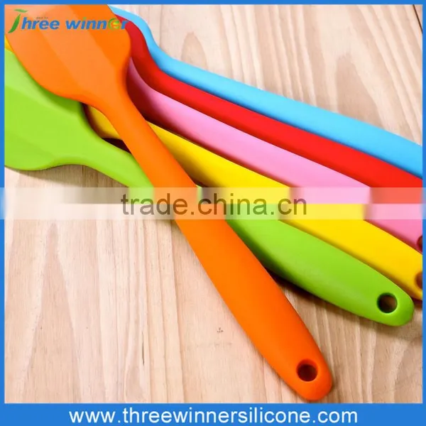 New Product Silicone Kitchen Utensils Set Wholesale photo-4