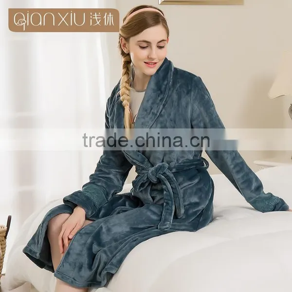 Logo Printed Qianxiu 100 Polyester Warm Ladies Night Robe photo-3