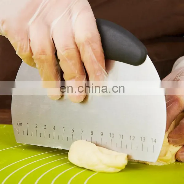 High Quality Stainless Steel Rubber Handle Kitchen Baking Flour Scraper photo-2