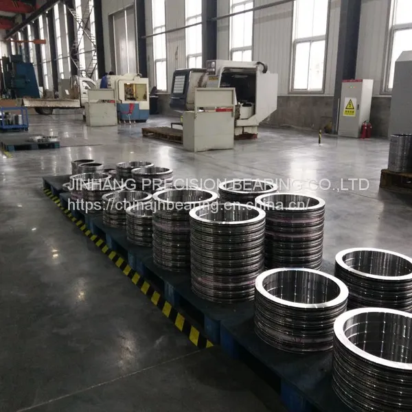 Mobile Crane Cargo Use VSI 200844 N Bearing 916x736x56mm With Internal Teeth photo-2