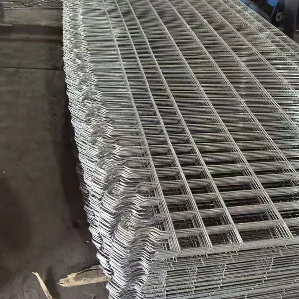 PVC Coated Double Wire Mesh Fence 0.63-3.0m Height for Industrial Use photo-3