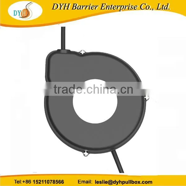 China Newest 5m Retractable Cable Reel for Barber Shop, Automatic Retractable Cable Reel photo-4