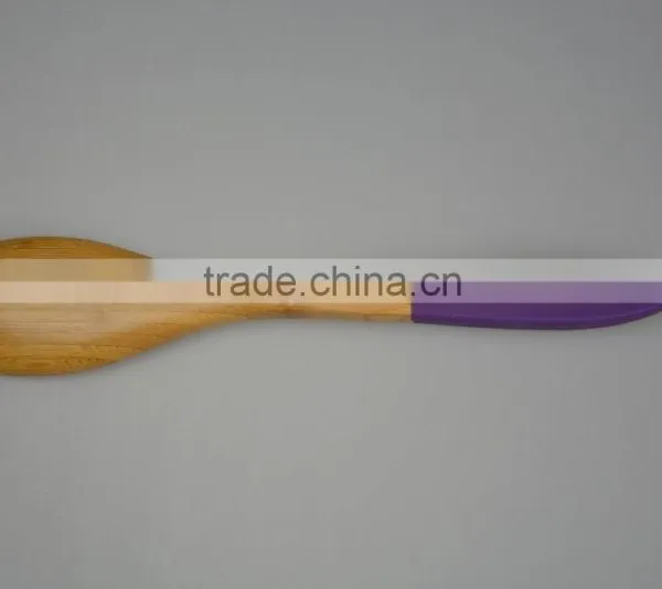 Dubai New Gastronome Trend Straight Bamboo Wooden Sillone Handle Eay Hold Spatula Cutlery Set photo-3