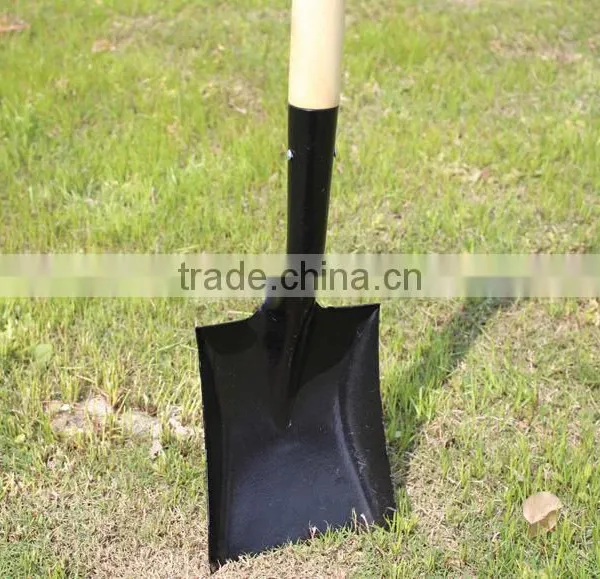 Hot Sale D Shape Agricultural Mini Wood Handle Garden Shovel photo-2