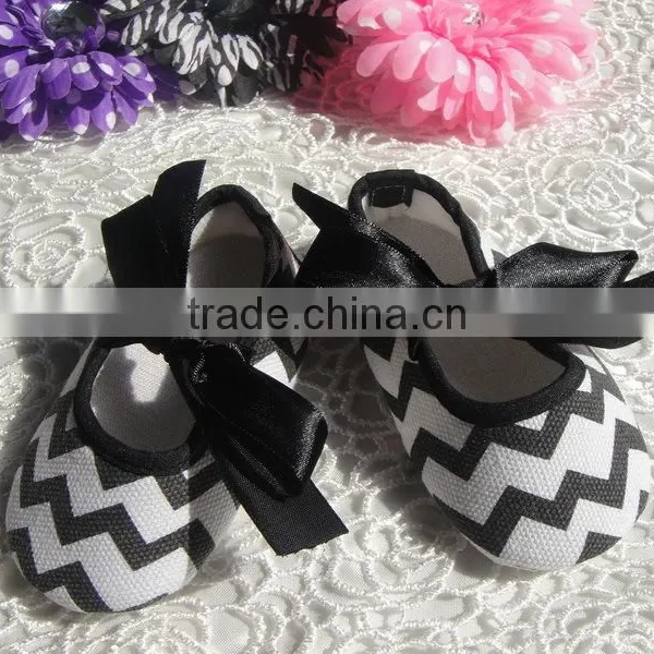 2016 Newborn Baby Cotton &lace Caucal Shoes Baby Walker Chevron for Spring and Autumn photo-3