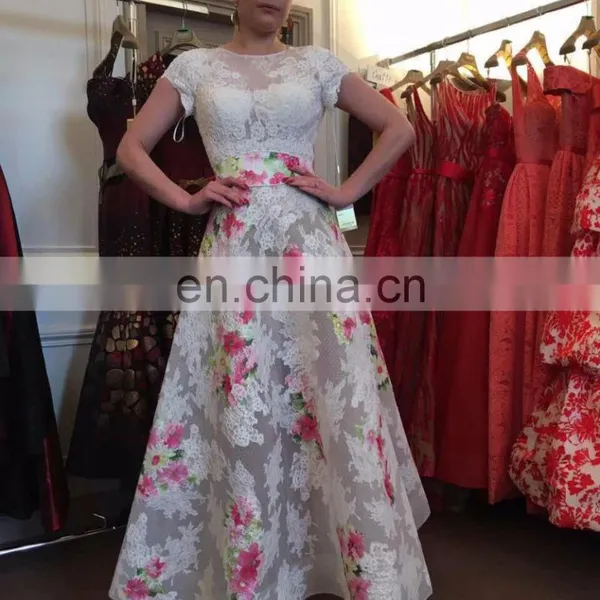 2017 Scoop Neck Prom Dresses With Appliques New Style Free Shipping