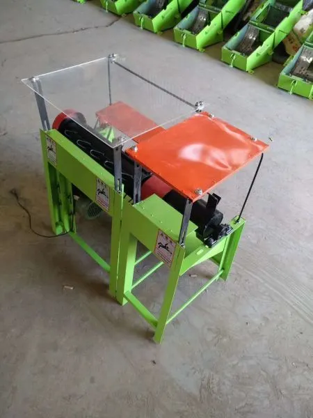 Low Price Tea Leaf Defrosting Machine Ekstrak Daun Wormwood Saddle Grass Deleaping Machine