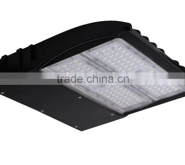 SNC Factory Price New IP65 UL CUL Certified LED Wall Pack Light 60W 5 Years Warranty photo-2