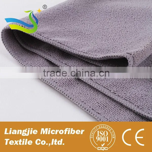 Hot Selling Customized Print Microfiber Golf Towel With Carabiner With Low Price photo-5