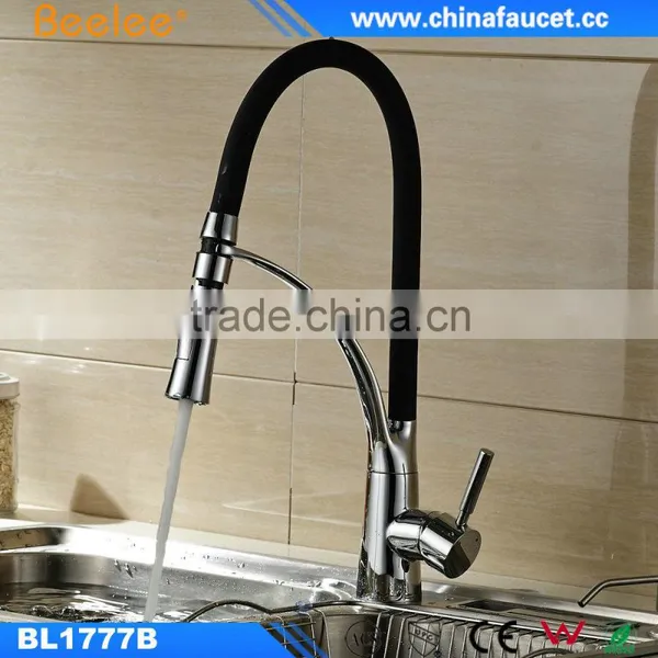 China Kitchen Faucet Hot Cold Water Pull Out Tap Wash Basin Torneira da photo-3