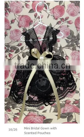 Mini Bridal Gown With Scented Pouches4
