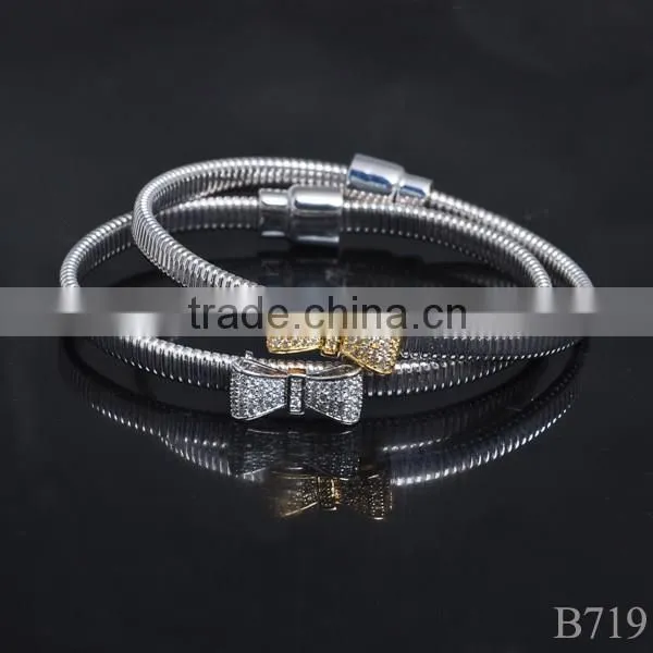 New Gold Magnetic Bracelet With Ruby Stone for Party photo-5