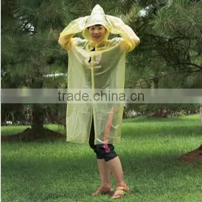 Cheap PE Semitransparent Yellow Motorcycle Raincoat photo-3