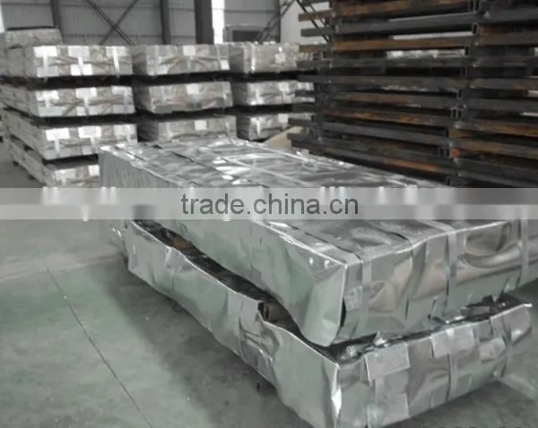 Pre-Painted/Colored Galvanized Corrugated Steel Plate and Roofing Sheet photo-6