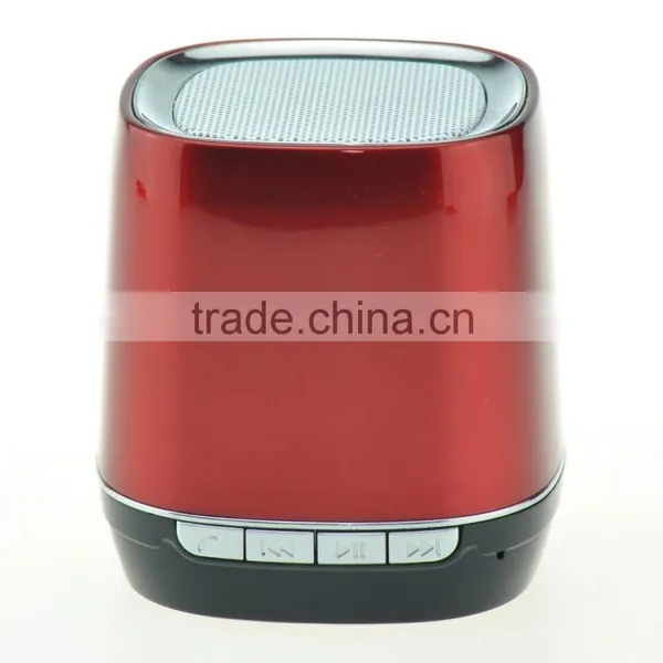 Various Color FM Radio Portable Wireless Bluetooth Mini Speaker in Stock Boombox Speaker photo-2