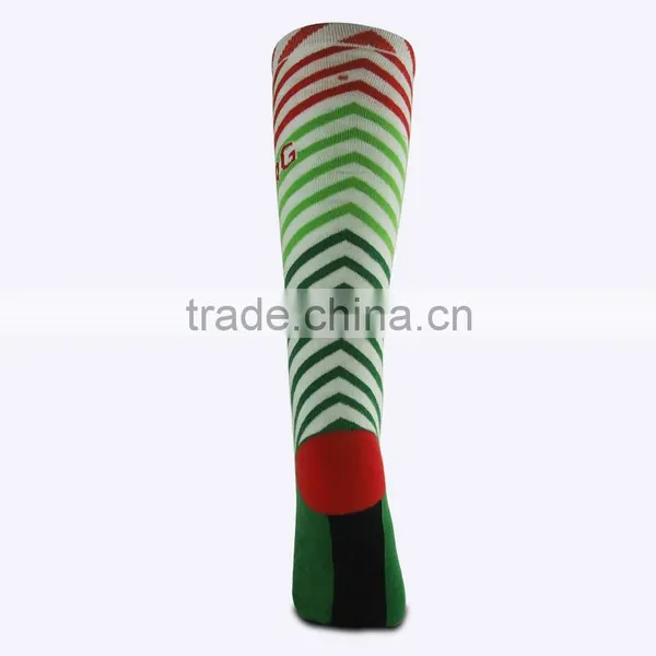 Fuzzy Knee High and Red and Green Striped Socks With Circular Knitting Machine photo-3