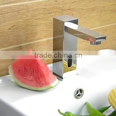 Sensor ,solenoid Valve Are All in Faucet Body Bathroom Sink Automatic Chrome Sensor Faucet Tap