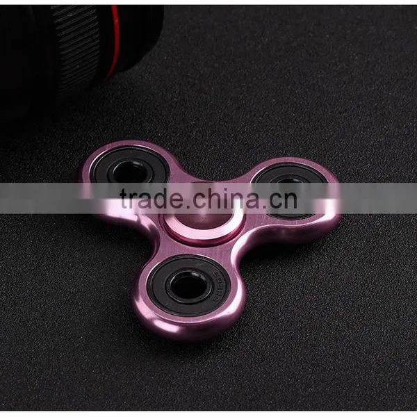 2017 New Fidget Spinner Clover Aluminium Alloy Fidget Spinner Hand Finger Spinner Metal Tri Spinner photo-3
