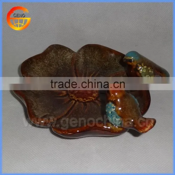 Novelty Lotus Leaf Ceramic Bird Feeder photo-3