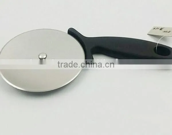 CY135 Stainless Steel Pizza Cutter With Handle Pizza Knife photo-5