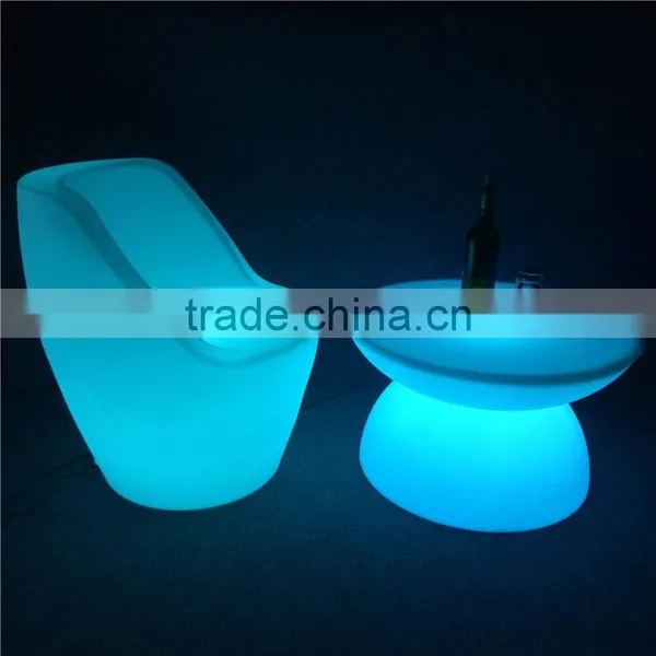 Night Club LED Furniture Glowing 16 Colors Changeable Solar Powered Led Bar Table 66*66*42cm photo-4