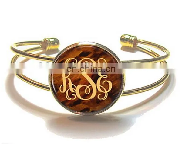 Tortoise Shell Monogram Bangle Bracelet photo-2