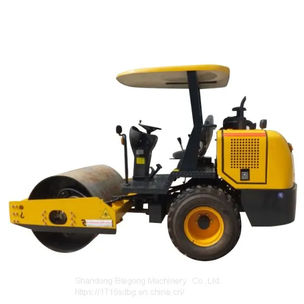 Hot Sale and High Quality Small Vibratory Roller and Compactor With Diesel photo-2